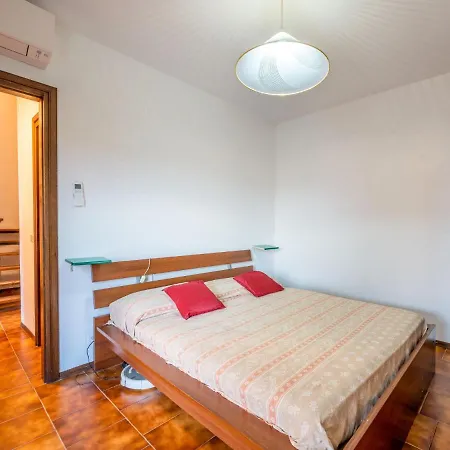 Locazione Turistica Spaghetti & Cappuccino Beach By Interhome * Pella